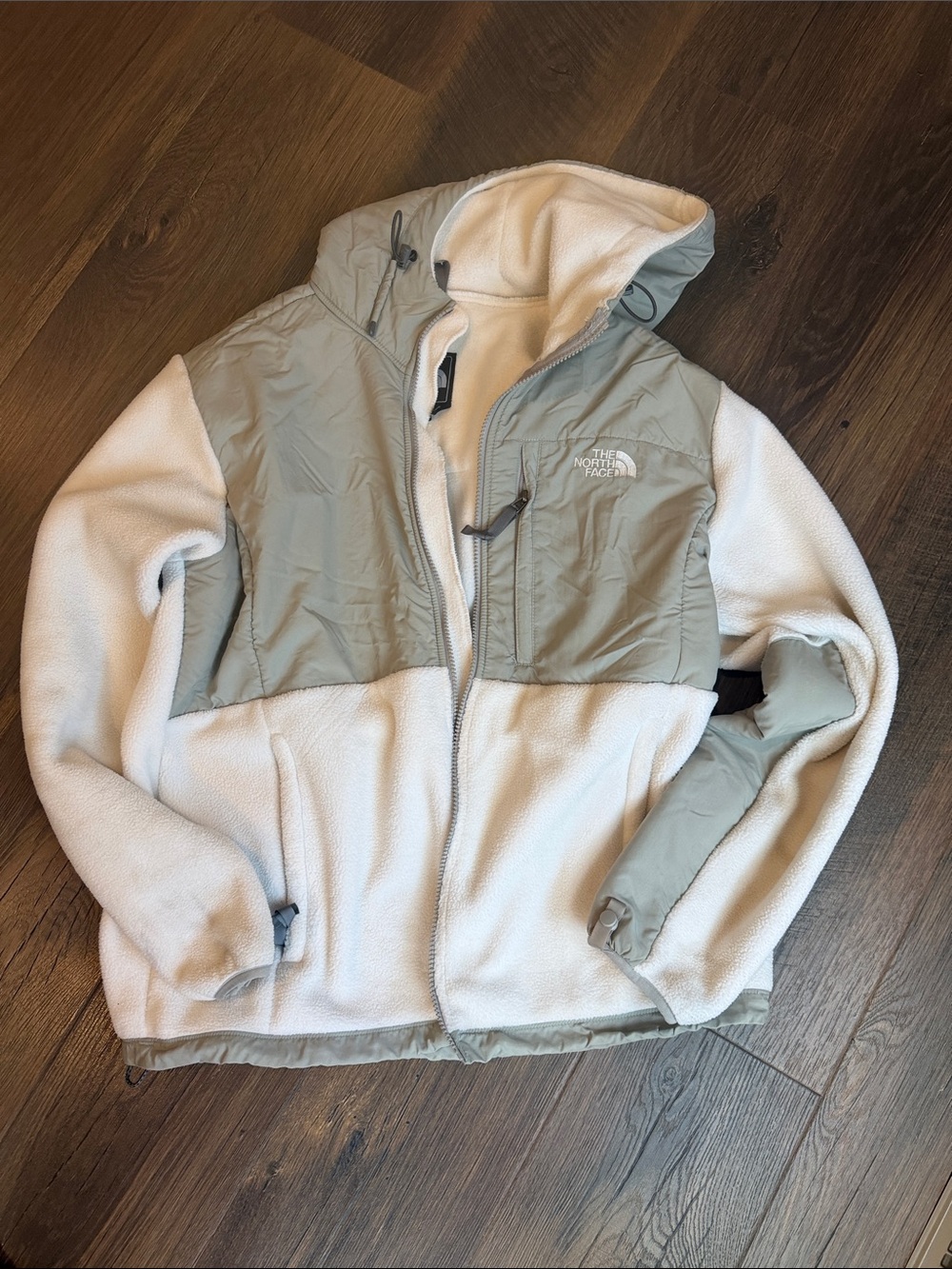 The North Face Women’s Two-Tone Hooded Fleece Jacket - Cream & Light Gray